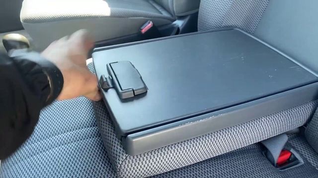 2007 Toyota Hiace 280-D *NO VAT* смотреть онлайн