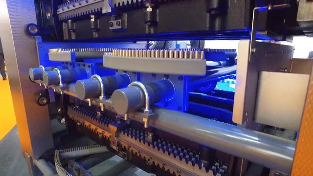 ProSweets 2016: Produktvideo HEBENSTREIT GmbH - Waffelbackautomat BACB Super Jumbo