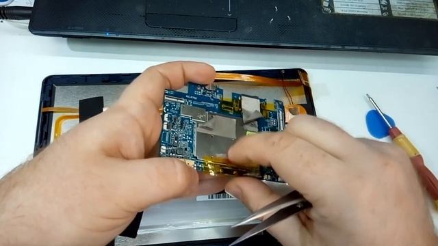 Распаковка и подробный обзор планшета ZIK. + полный разбор и тесты! смотреть онлайн