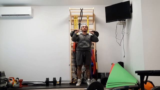 Комплекс упражнений с гирей для тренировок дома. Силовые и кардио упражнения для тренировок дома. смотреть онлайн