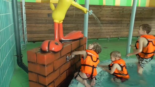 АКВАПАРК АТОЛЛ смотреть онлайн