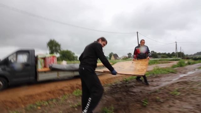 Знакомство со строителями. Обустройство на строительной площадке. смотреть онлайн