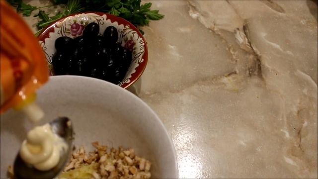 Салат ГРОЗДЬ ВИНОГРАДА смотреть онлайн