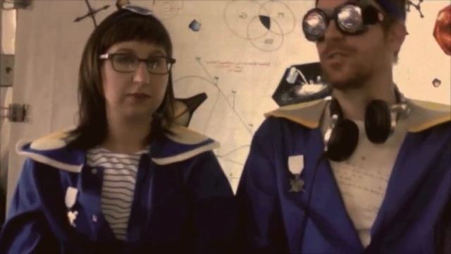 Threadless Spacebook Challenge 1: Airstream Away! смотреть онлайн