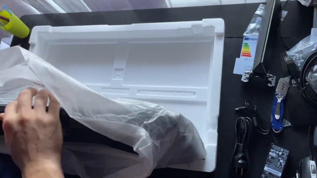 MSI G2712 27" 170 Hz/IPS 1ms Gaming Monitor! Unboxing! смотреть онлайн