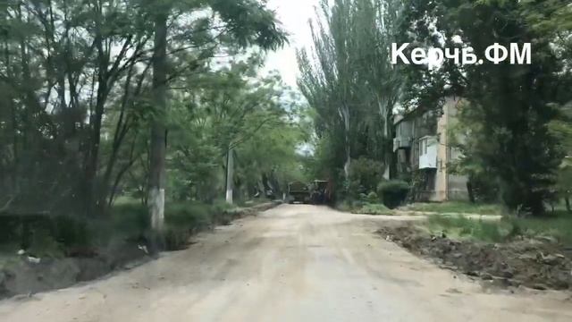 В Керчи начали ремонт дороги по Клинковского смотреть онлайн
