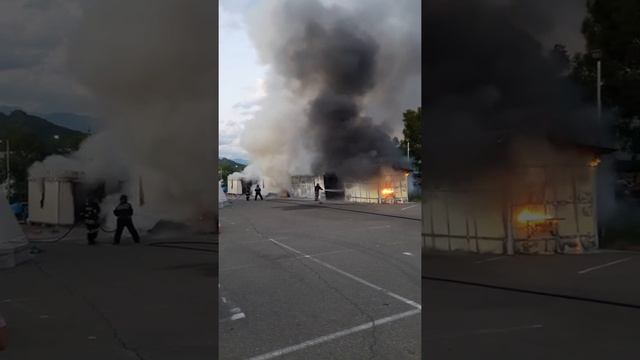 Пожар в Олимпийским Парке Адлера..Ужас смотреть онлайн