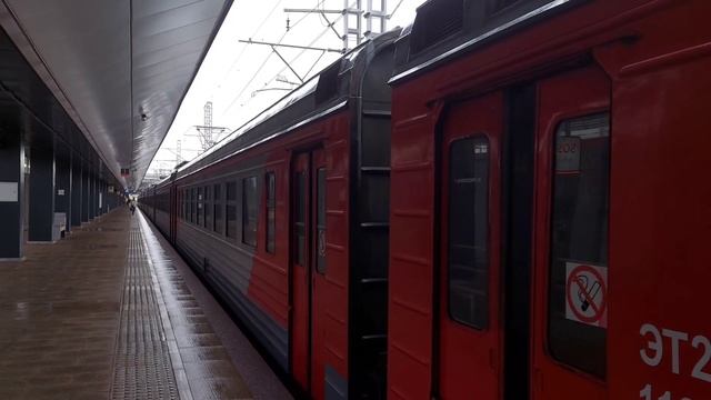 Электропоезд ЭТ2М 113 Платформа Ховрино смотреть онлайн
