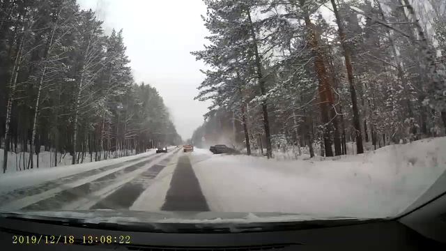 ВАЗ 2115 ушел с дороги 18.12.2019 смотреть онлайн