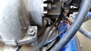 почему падает напряжение в ниве
как избавиться от просадок напряжения