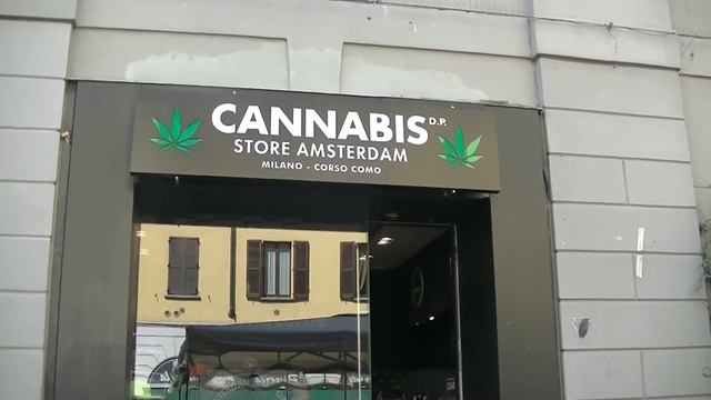 10 Corso Como District in Milan Italy смотреть онлайн