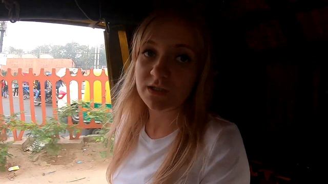 Индия. Первые впечатления от Дели. Хаос и красота, люди и горы мусора смотреть онлайн