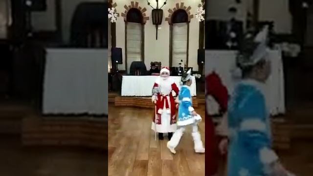 Расскажи снегурочка где была?...4к/297 смотреть онлайн