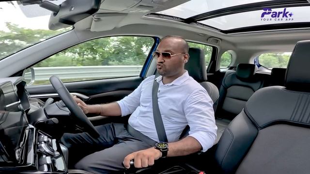 Toyota Urban Cruiser Hyryder Review: All You Need to Know смотреть онлайн
