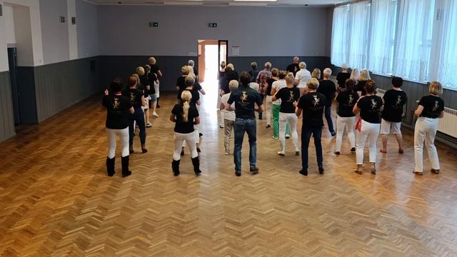 It's A Beautiful Day Line Dance Demo (Music) Beginner