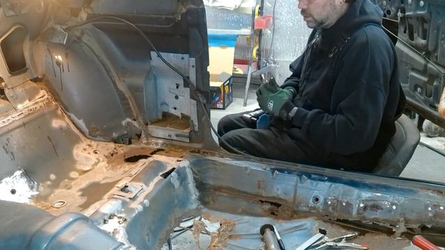 1981 Monte Carlo Driver Side Floor Repair Part 4 смотреть онлайн
