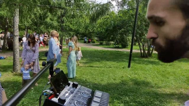 Guitar & Synth performance from Russia | Live Looping смотреть онлайн