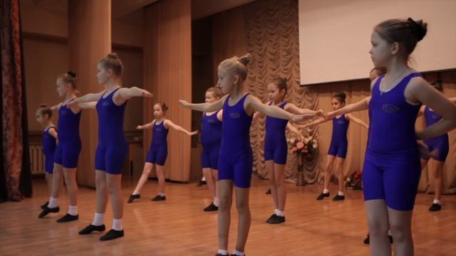 Открытый урок танцев Студия "Мерцание" старшая группа смотреть онлайн