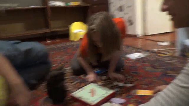 Играем в МОНОПОЛИЮ Очень длинный влог смотреть онлайн