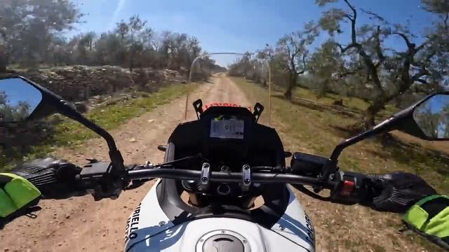 HONDA TRANSALP 750 2024: QUESTA MOTO È UNA TRAPPOLA! - Test Ride ITA