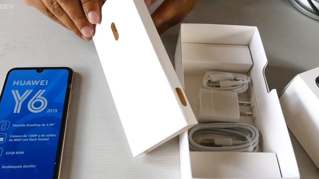¡NO COMPRES! EL HUAWEI Y6 2019 | sin antes ver este unboxing ? смотреть онлайн