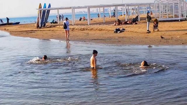 АНАПА - ВОДА +26 - НО НЕ КУПАЙТЕСЬ ЗДЕСЬ!!! КУРОРТНЫЙ СЕЗОН - МАЙ 2021 смотреть онлайн