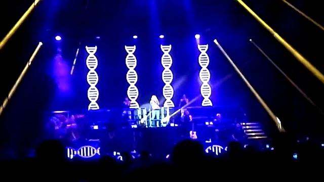 Anastacia Left Outside Alone LIVE AT SKOPJE, MACEDONIA