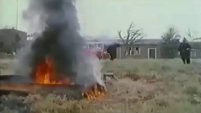 Land Rover - "All in a Day's Work" смотреть онлайн