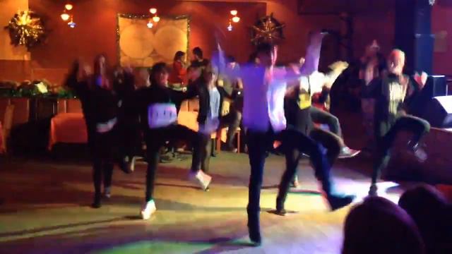 Exo + Block B - MAMA VERY GOOD (Mysterious road cover) смотреть онлайн