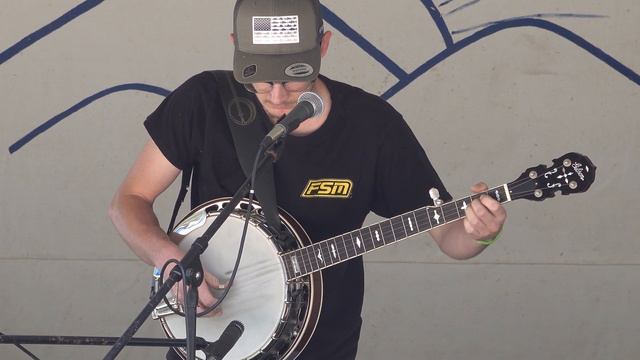 Evan Roberts - Lonesome Road Blues (3rd Place Bluegrass Banjo) смотреть онлайн