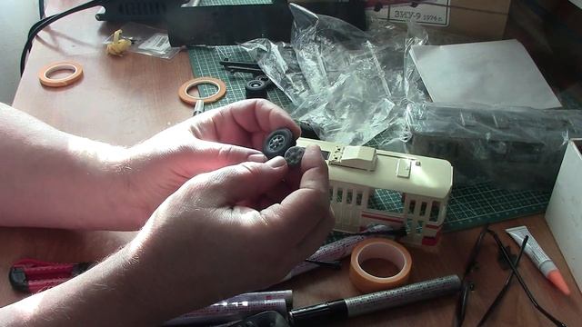 ЗиУ 11 Сборка модели троллейбуса смотреть онлайн