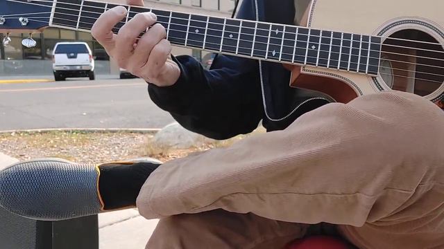 portable loop jam with Tonewood Amp, EHX 720 , and Behringer MPA40.. смотреть онлайн
