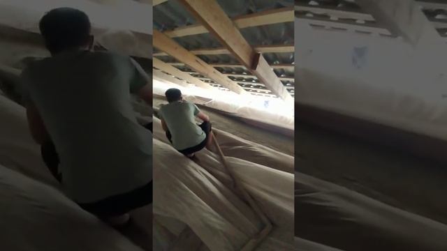 Утепление крыши с помощью пено- бетона + и - подписывайтесь пишите комментарии на все отвечу✋