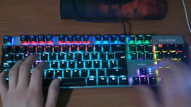 MI PRIMER TECLADO MECANICO - REVIEW BALAM RUSH ALBA смотреть онлайн