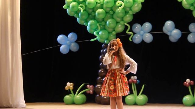 Оратынская Ангелина «В роще пел соловушка» смотреть онлайн