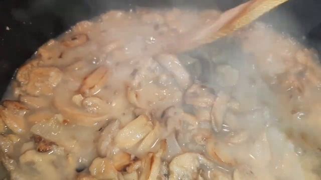 ??Herkkusienikermakastike, сливочный грибной соус, шампиньоны под сливочным соусом, Вкусно смотреть онлайн