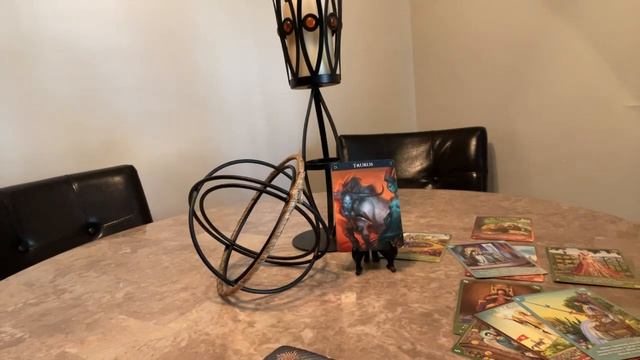 Taurus ♉️ Tarot Reading Financial Stability & Love August 2022 смотреть онлайн