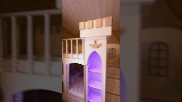 Спальня для троих детей в загородном доме: видеообзор реализованного проекта #детскаямебель смотреть онлайн