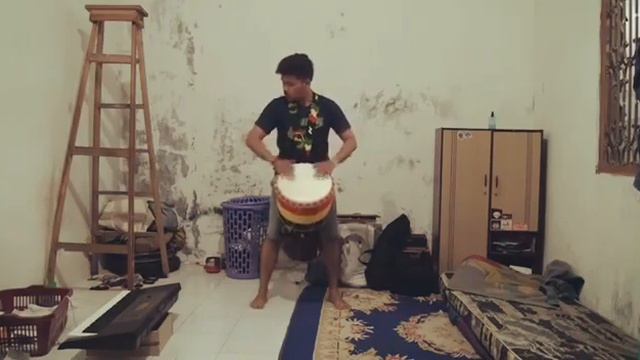 Djembe solo section, смотреть онлайн