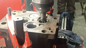 Ремонт ГБЦ Mercedes Actros