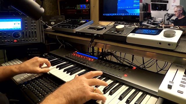 Novation SLMK2 - Control Syle - Tempo - Time Signature and Sounds -Template Transitions смотреть онлайн