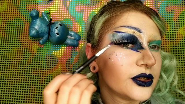 DRAG BLUE MAKEUP СИНИЙ ДРАГ МАКИЯЖ (Tutorial) смотреть онлайн