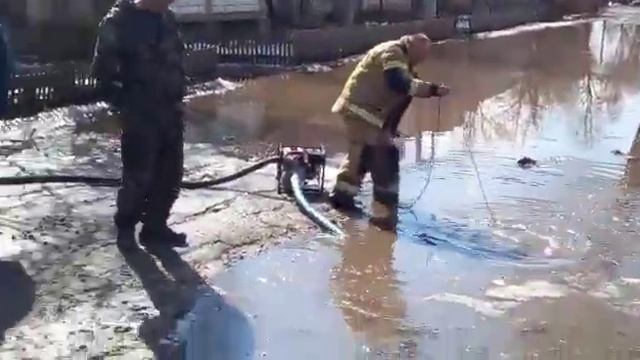 Откачка талых вод производится в Арзамасском районе смотреть онлайн