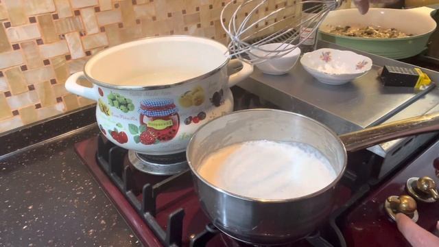 Паста с тушёнкой и соусом бешамель Очень вкусно и легко приготовить #паста #вкусныерецепты смотреть онлайн