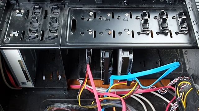 How to install HUGE Seagate Barracuda 8TB Internal Hard Drive ($175 USD) смотреть онлайн