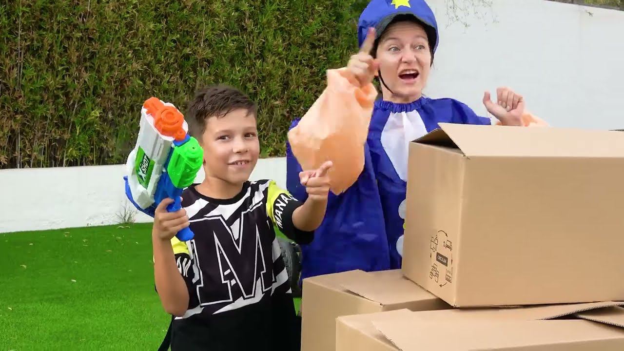 أرتيم يلعب ألعاب الشرطة ضد اللص | موضوع ركوب سيارات الشرطة التظاهر بلعب الشرطة смотреть онлайн