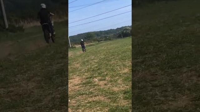 Yamaha Yz 125 & Honda Crf 450 смотреть онлайн