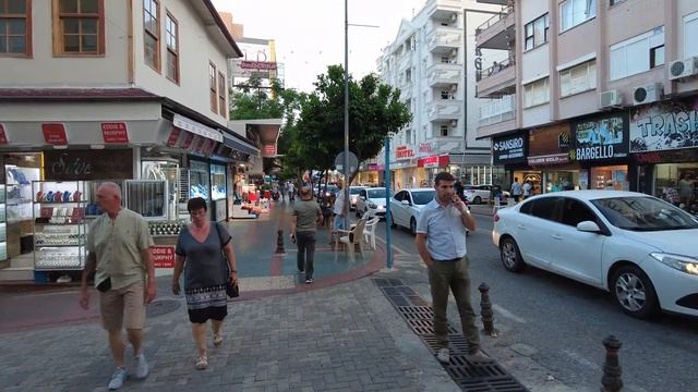 【4K】Alanya 2022 Сity center: Ataturk boulevard and Harbor смотреть онлайн