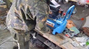 самый дешевый воздушный компрессор для гаража. обзор и тест. электроприбор км 1600/50  7800 рублей?