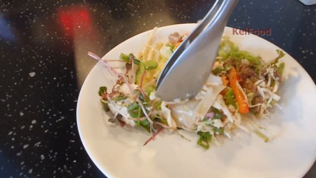 Щабу-щабу по-корейски/Шведский стол в Корее/샤브샤브/#Корейская_еда смотреть онлайн